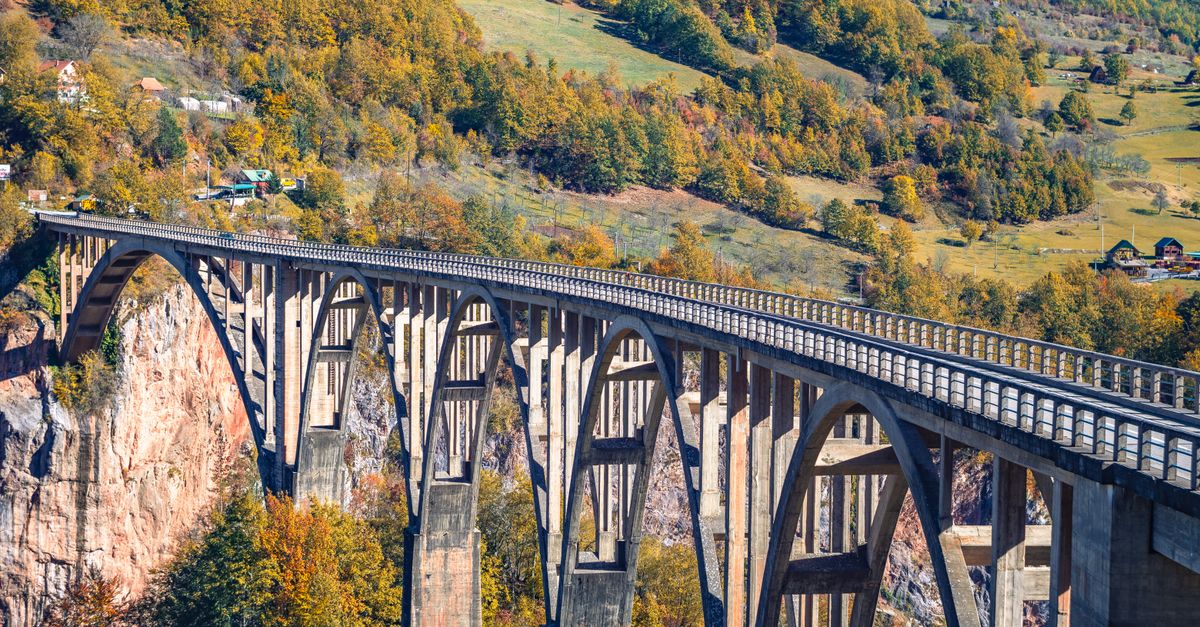 Ruta preko Pljevalja i Žabljaka: planinski put do Boke